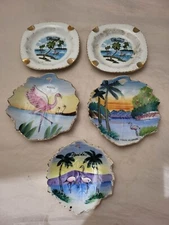 5pcs -Vtg Souvenir Florida Flamingo 3 Trinket Dish, 2 Ashtray Porcelain -READ