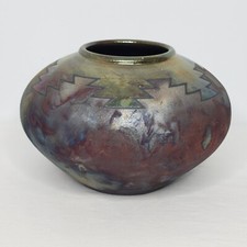 R. Kevin Kelley Studio Art Pottery Raku Iridescent Incised Ceramic Vase Signed