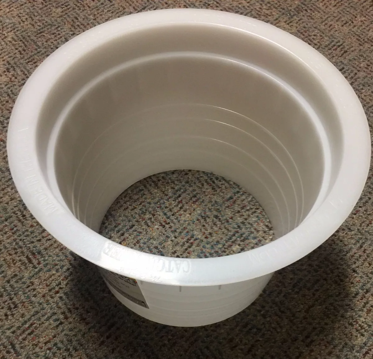4 Catch Cover 9 Inch Hole Sleeve for Ice Fish House Fishing New White CC04 W 9