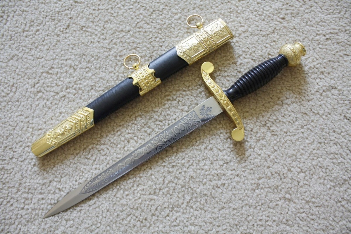 S1082 GOLD CADUCEUS ASCLEPIUS SOVIET UNION CCCP RUSSIAN DAGGER