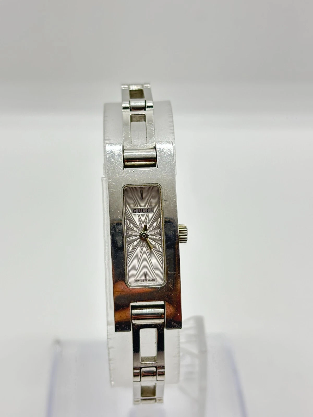 [Exc+5] Montre Gucci 3900L Quartz Argent Femme Cadran Gris Occasion Fonctionne F/S