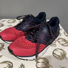 KARHU Fast 7 MRE Women’s sz 8.5 pink and blue running shoes great condition