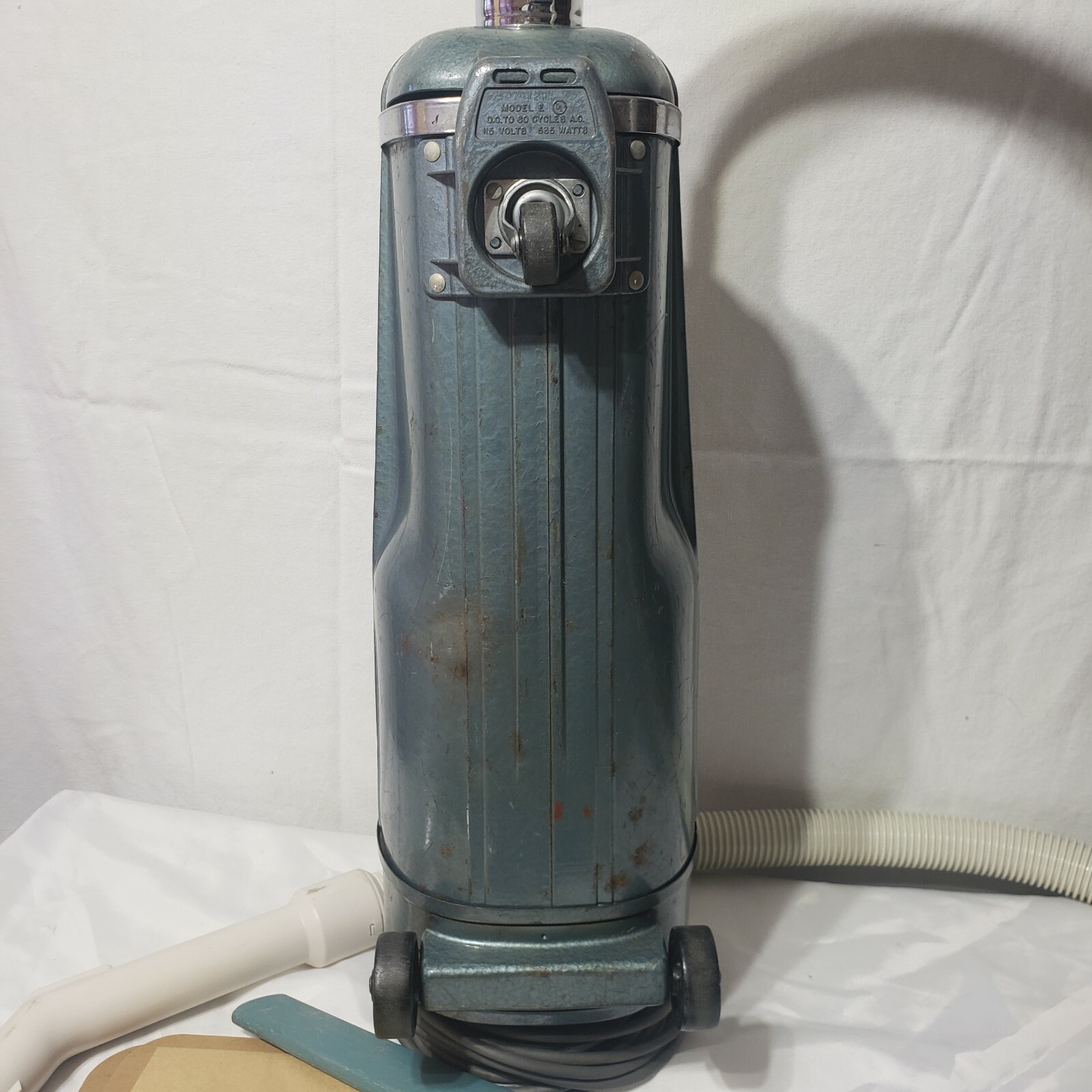 Vintage Electrolux Canister Vacuum (Model E) w/ 2 bags eBay