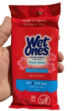 Wet Ones Fresh Scent Antibacterial Hand Wipes 20ct x 30 Packs (600 Total Wipes)
