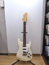 Guitarra Eléctrica Fender Japan ST-175RB Usada [AUTH]