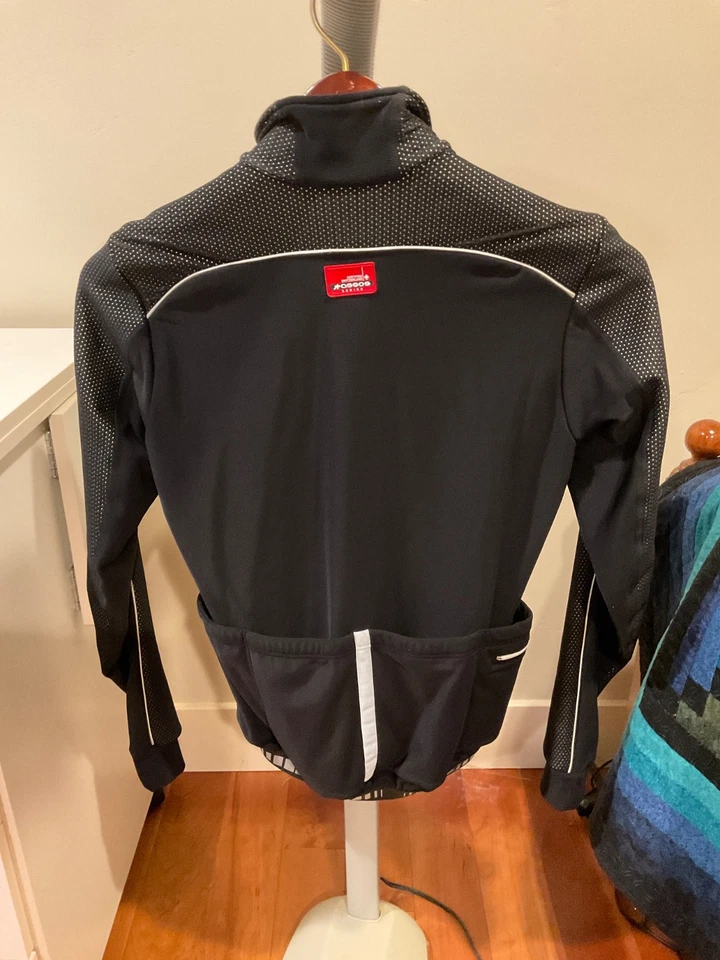 Assos Chaqueta Ciclismo Hombre Pequeña Negra Foto 2 de 4