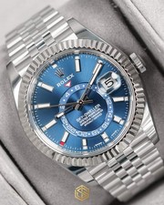 Rolex 326934 Sky-Dweller Blue Dial Jubilee Bracelet 2021 Full Set Watch