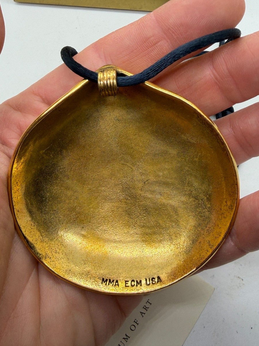 British Museum Replica Egyptian Oyster Shell Amulet Pendant, Hieroglyphs View 4