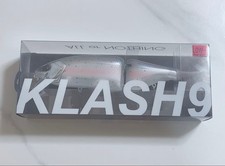 Crash 9 LOW Nagoya Rainbow Sneaker, Unisex, New