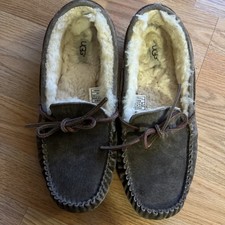 UGG Australia Women's Size 10 Slippers Brown Suede Slippers Moccasin