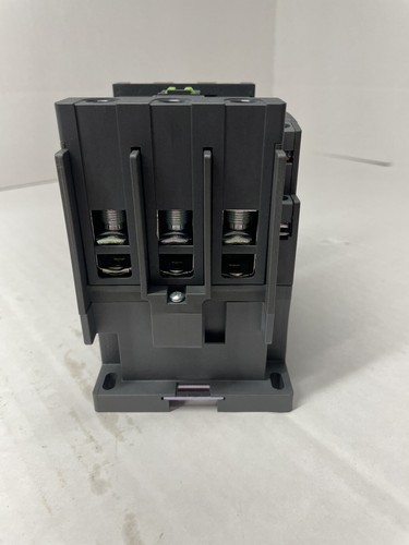 NEW IN BOX Noark EX9C8011X7 contactor 80 amp, 3 phase, NO/NC aux contact - Picture 7 of 12