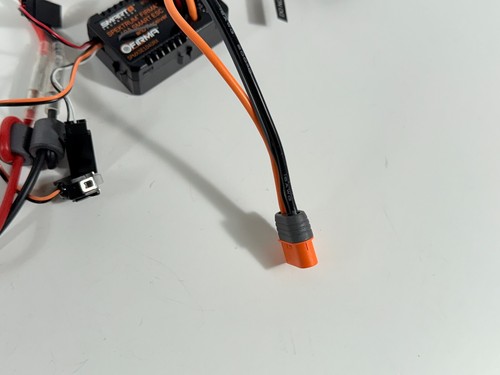 New Spektrum Firma 40A Smart 2-in-1 ESC & Receiver w/ Dynamite 35T Motor Combo - Picture 4 of 7
