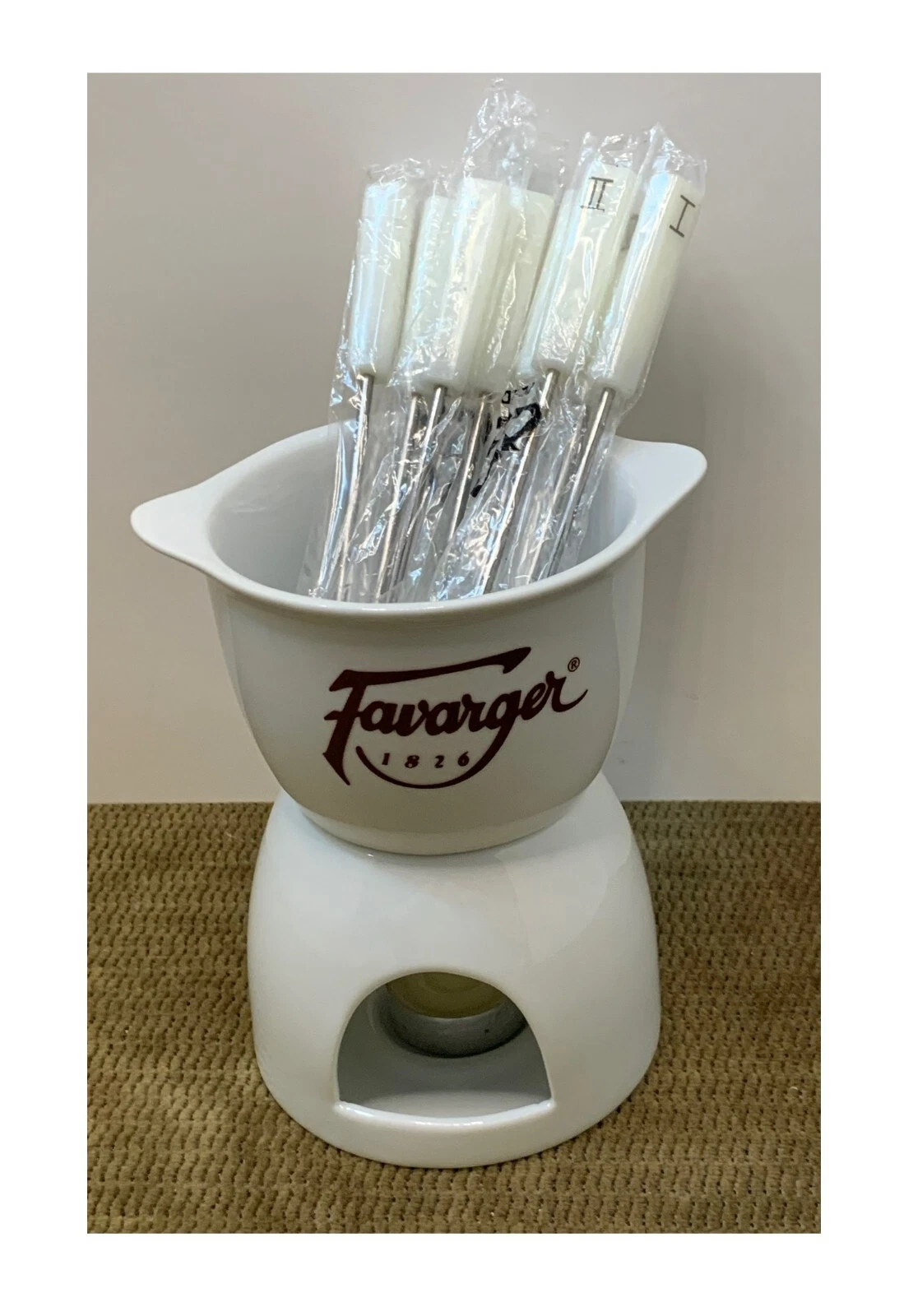 FAVARGER PREMIUM CHOCOLATE FONDUE SET WITH 8 FONDUE FORKS