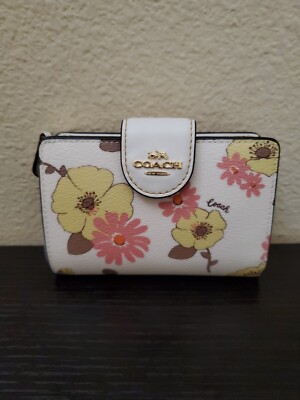 NWT Coach Medium Corner Zip Wallet With Floral Cluster Print Chalk