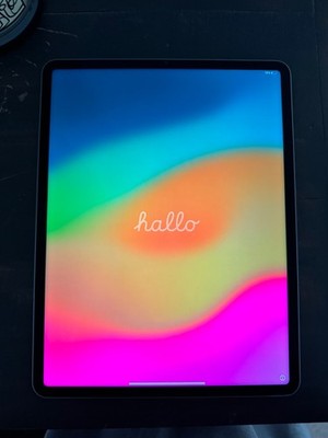 Apple iPad Pro 12.9-inch (6th generation) A2436 256 GB, Wi-Fi, 12.9 in -...