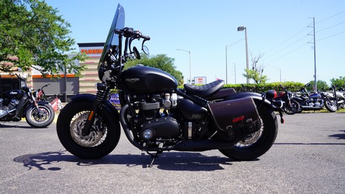 2018 Triumph Bonneville Bobber Black 