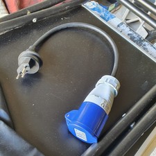 CEE Neopren Adapter Szwajcaria 40cm 3x2,5mm2 VDE Przewód adaptera Przyczepa kempingowa Kamper