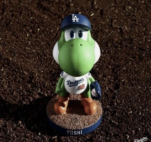 2026 Yoshi Exclusive LA DODGERS x SUPER MARIO GALAXY YOSHINOBU YAMAMOTO