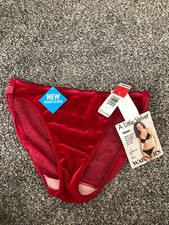 NWT Warner's VINTAGE A Little Velvet Red Bikini Panties SMALL