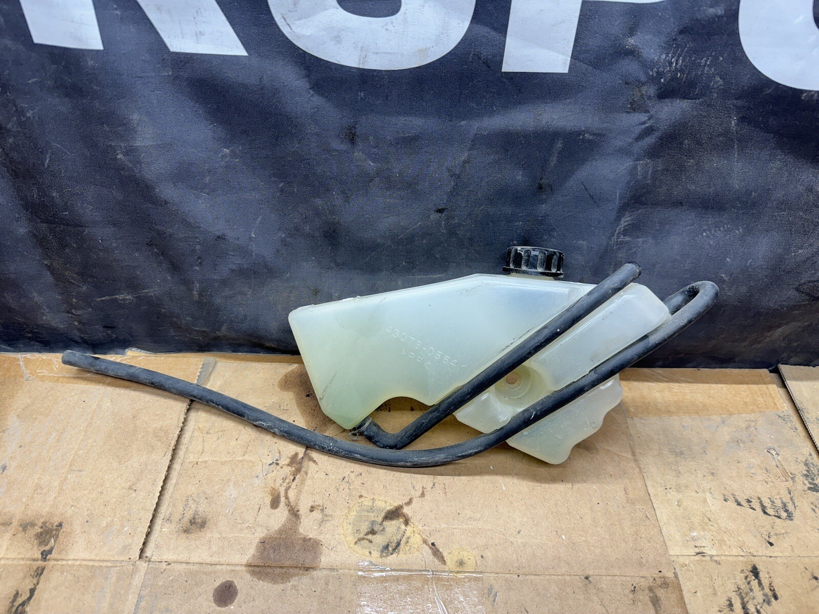 1318 KAWASAKI NINJA ZX6R ZX636 COOLANT WATER TANK RESERVOIR BOTTLE eBay