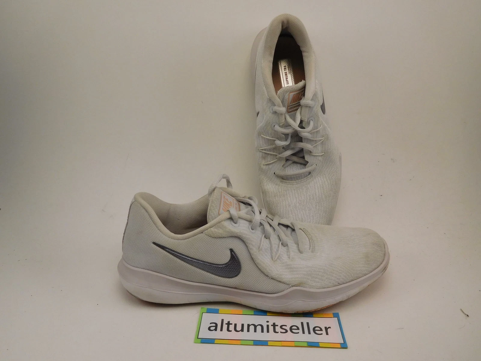 Chaussures femme Nike W Flex Supreme TR 6 Cross Training gris 909014 016 pointure 9 excellent état
