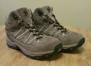 nevados women's hiking shoes