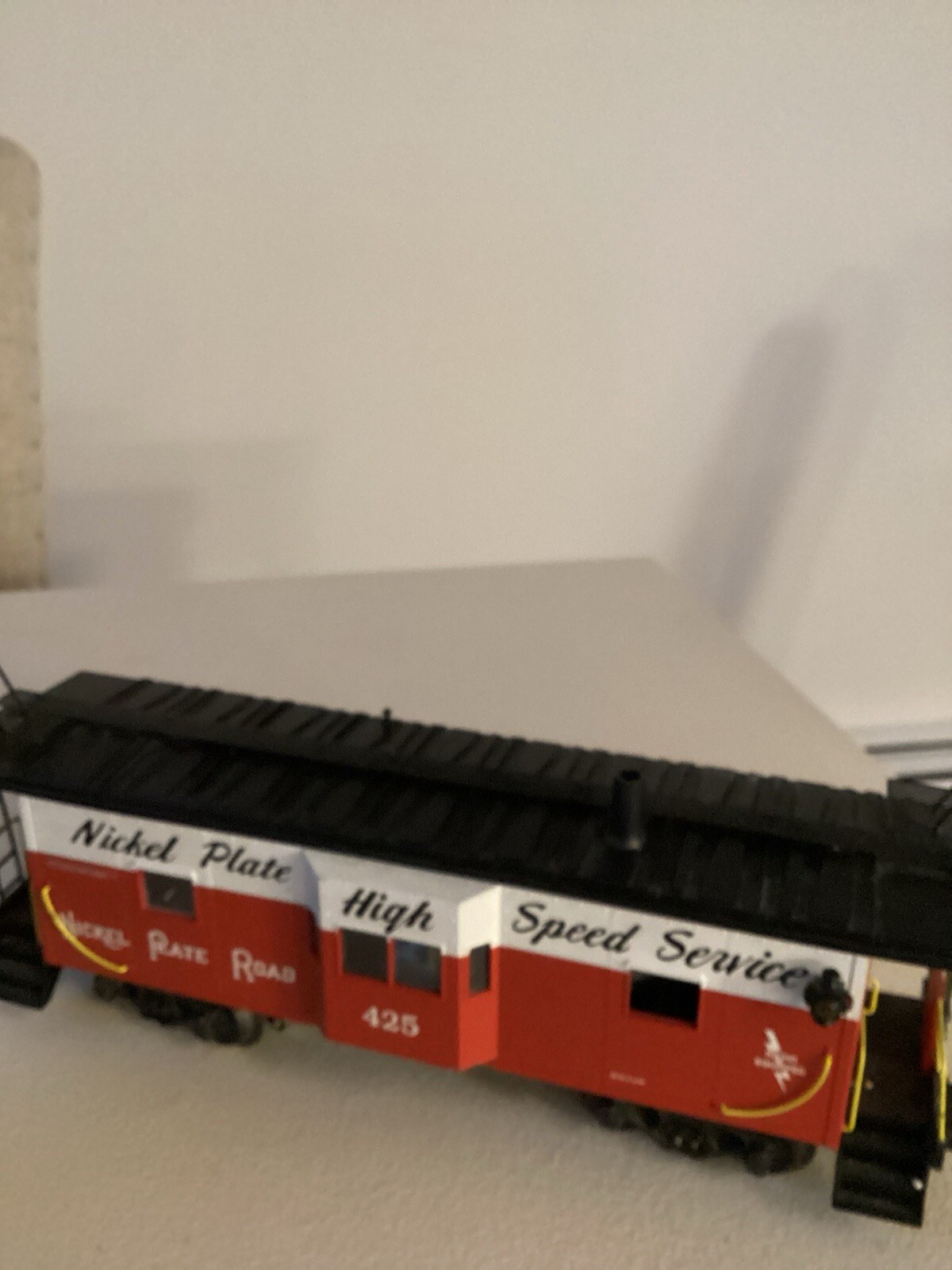K-Line Train (similar to Lionel), Nickel Plate Road Caboose, Special
