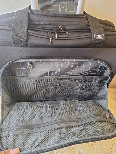 DELSEY Luggage Helium Superlite Lightweight 2 Wheel Rolling Tote Suitcase Black - Picture 5 of 17