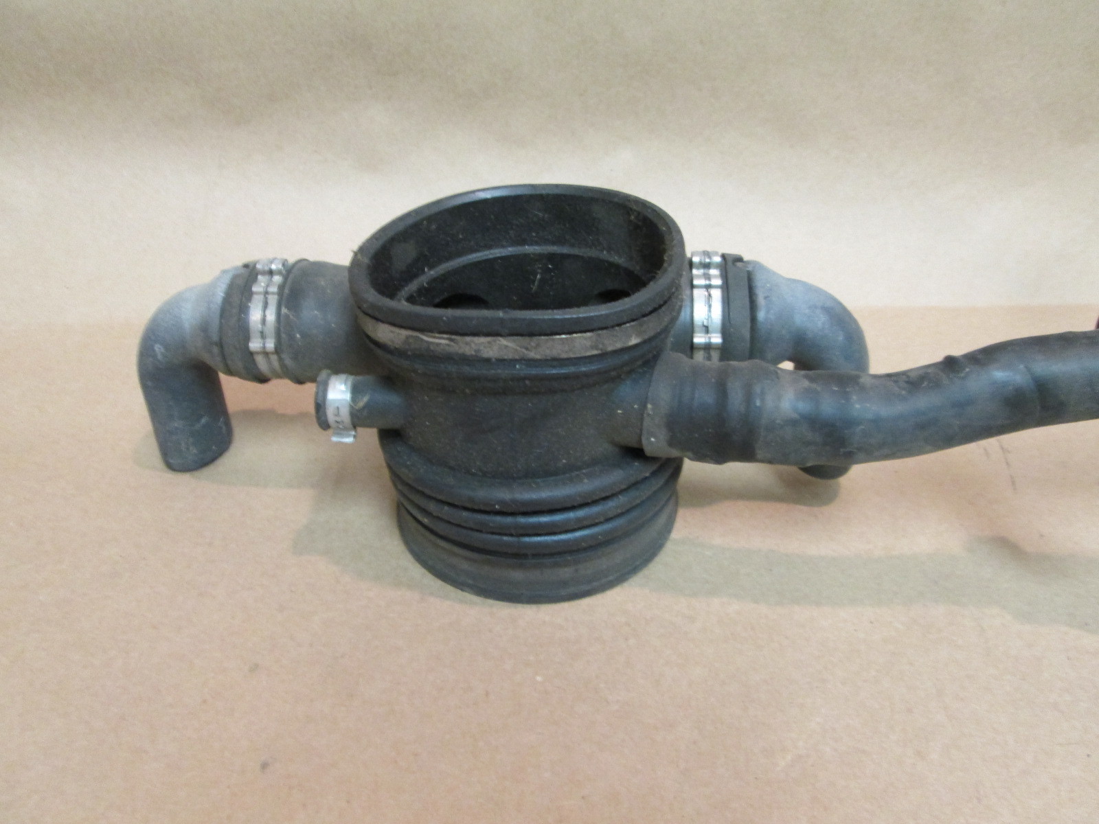 Maserati Quattroporte 06..Air Intake Sleeve - Hose.  205887