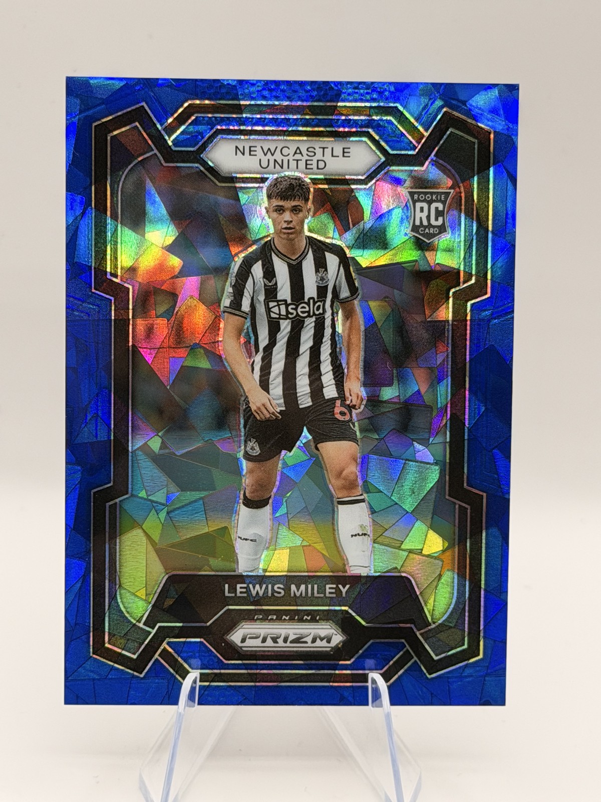 2023-24 Panini Prizm Premier League - Lewis Miley #72 Blue Ice Prizm /75 (RC)