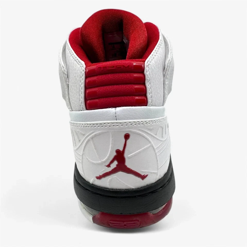 Zapatilla deportiva Jordan Ol' School blanca para gimnasio roja negra para hombre Foto 4 de 4