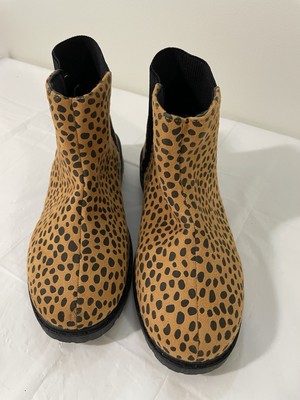 OLIVIA MILLER GIRL Ankle Boot Cheetah print, Size 5, Never worn, NWOB