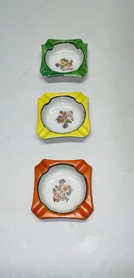 VTG PORCELAIN ASHTRAY SET (3) MIJ HANDPAINTED 1950's M IN CIRCLE - Japan ANTIQUE