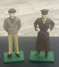 Blue-Box - Lot of 2 - WW2 Officer  Field Diecast Figure