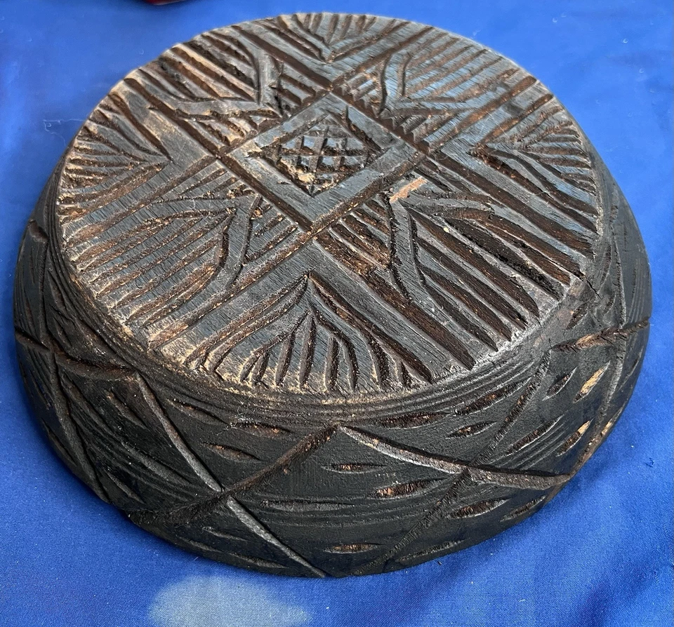 Antique Hand Carved Wooden Bowl - Image 4 of 4