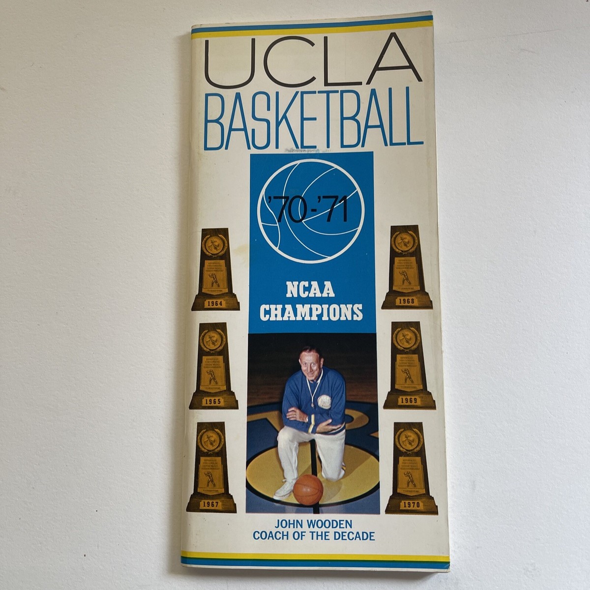 College Basketball 1972 Ucla Basketball Roster 1970-71 UCLA