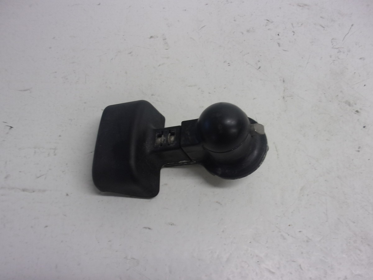 【sskd39】② Kawasaki Jet Ski 1999-2019 STX Ultra OEM Seat Lock Assembly Part