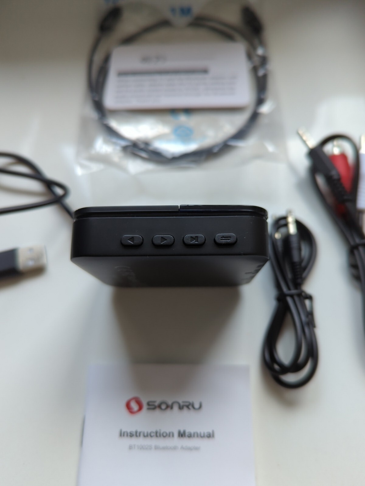SONRU Bluetooth 5.0 Transmitter Receiver, Bluetooth Audio Adapter