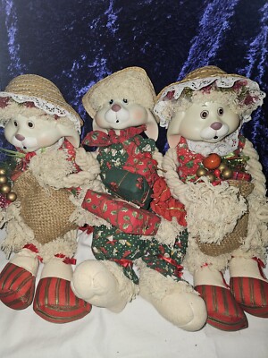 House of Lloyd Christmas Around the World Flossie Floyd Bunny Shelf  Sitter