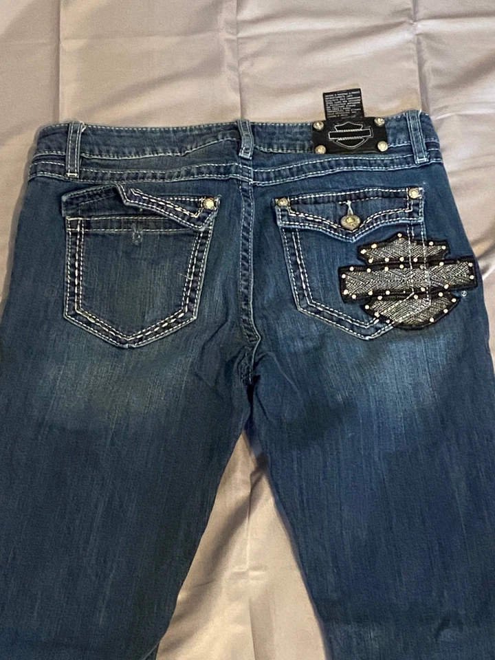 Harley Davidson Women's Boot Cut Jeans size 8 tall Rhinestone Embellished - Image 4 of 4