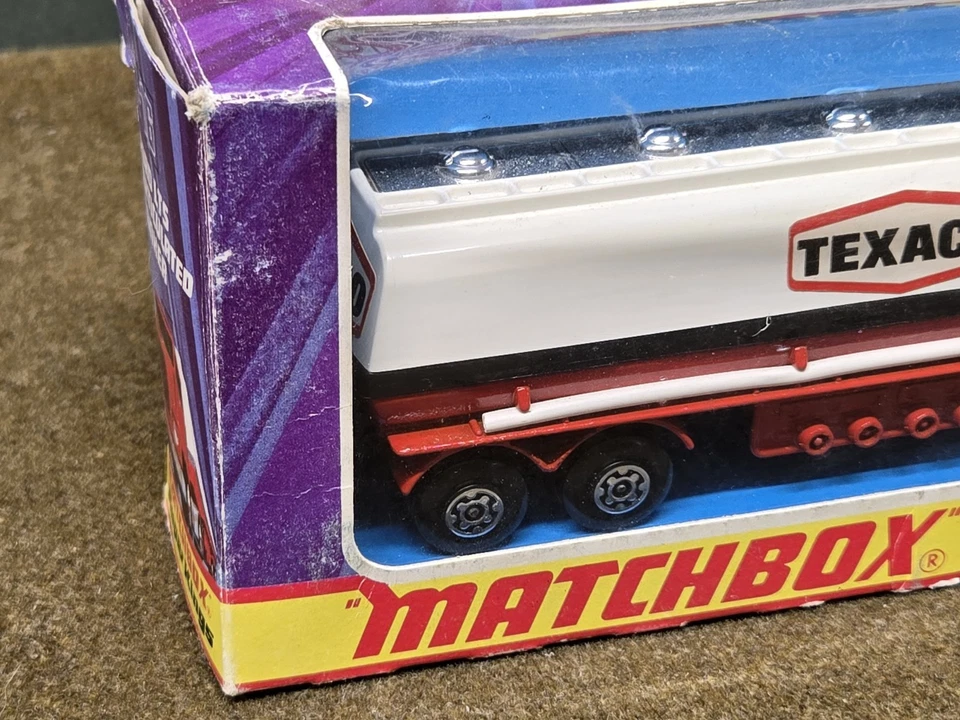 1976 Matchbox K-16 SUPER KINGS Ford Articulated Tanker BOXED - Image 4 of 4