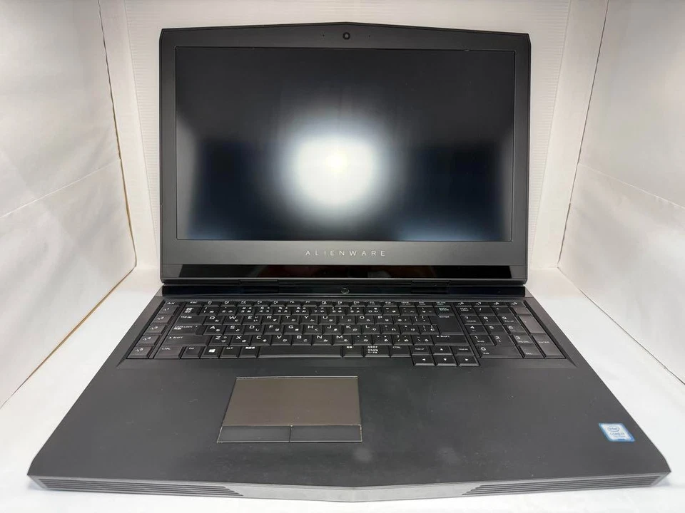 Dell Alienware 17 R4 Gaming Laptop /Core i7/16GB/512GB/GTX1070 Used Tested - Image 3 of 4