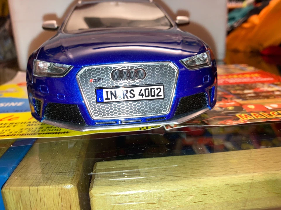 GT016B GT SPIRIT 1:18 AUDI RS4 AVANT B8 2013 BLUE LIM. ED. 1500 PCS SHIP. WORLD - Immagine 4 di 4