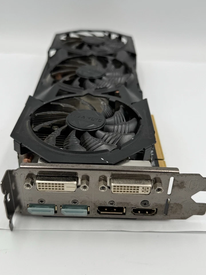 Gigabyte NVIDIA GeForce GTX 980 G1 Gaming 4GB GDDR5 Graphics Card GV-N980G1 - Image 3 of 4
