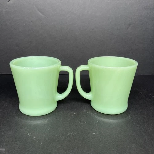 Vintage Jadeite Fire King Oven Ware Restaurant D Handle Coffee Mug 1962