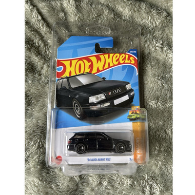 Hot Wheels '94 Audi Avant RS2 Super Treasure Hunt