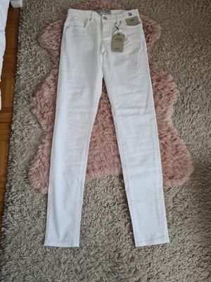 Neu mit Etikett Primark Mid Waist Hose Jeans Damen Gr. 36 weiß
