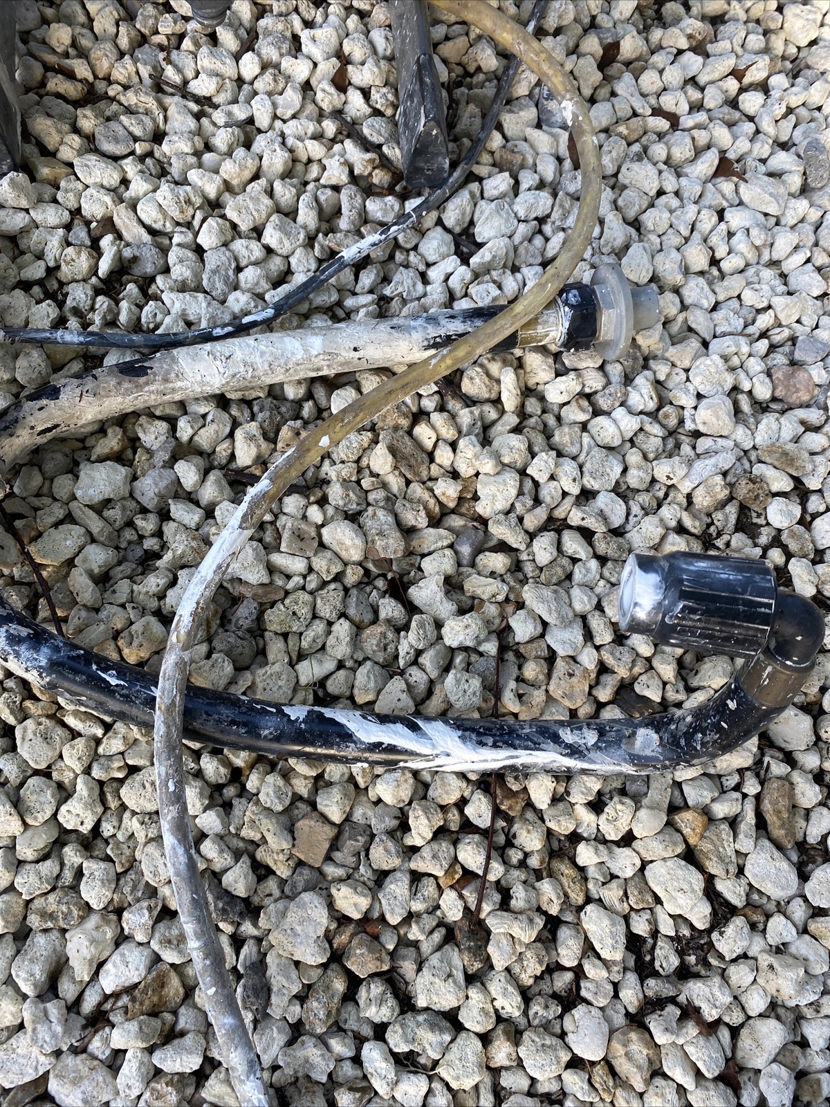 Titan compact XT250 airless paint sprayer POWERS ON CLOGGED READ Asis