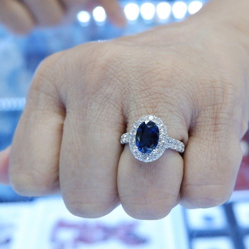 Royal Blue Sapphire Unheated 3CTW Diamond F VVS Ring 18k Gold AGTL Certified - Picture 11 of 15