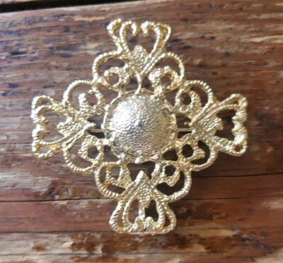Park Lane marked goldtone cross statement brooch pin jewelry pendant option chic